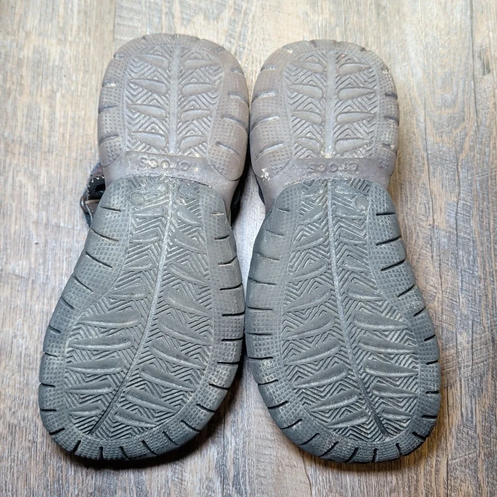 Crocs Swiftwater Mesh Fisherman Sandals Brown Black Mens Sz 8 Water Shoes Hiking